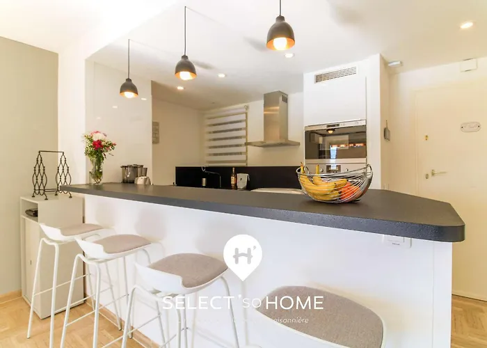 Apartamento Select' - Avec Vue Mer, Sur Les Hauteurs Du Centre-ville Avec Parking Prive - Dolce Le Lavandou